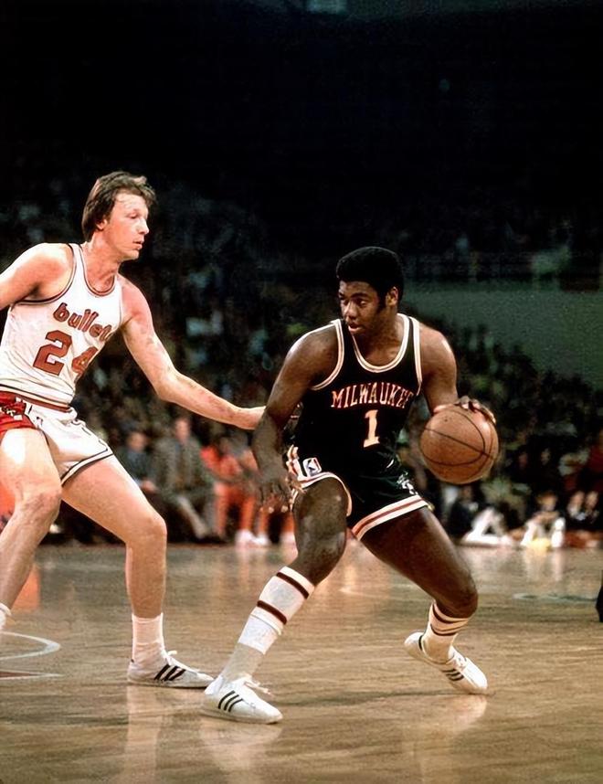 有猫腻？美记爆料：莱昂纳德和老板鲍尔默存在规避工资帽的阴阳合同