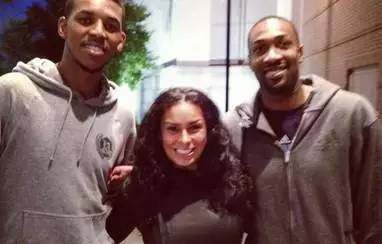 队亦解释 队亦解释