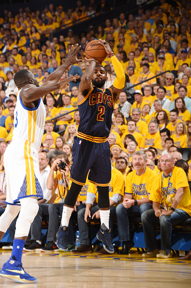 头部赞助重 头部赞助重